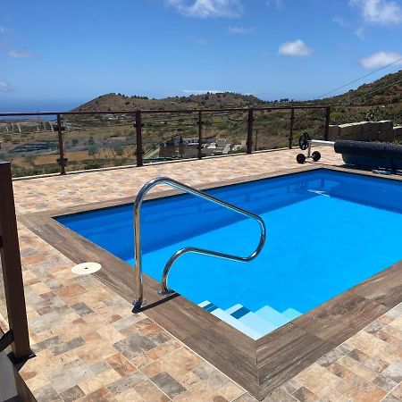 Vivienda Vacacional Casa Lola Taibique Ngoại thất bức ảnh